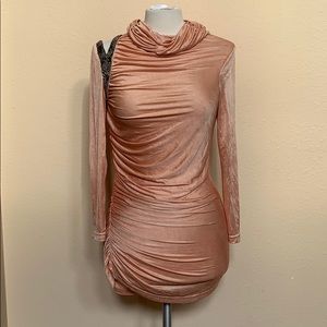 💥SALE💥Halston Ruched body slimming mini dress